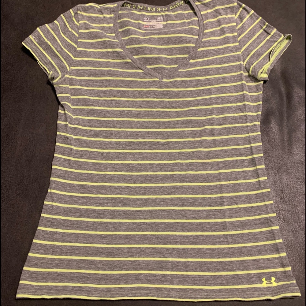 Under Armour T-shirt